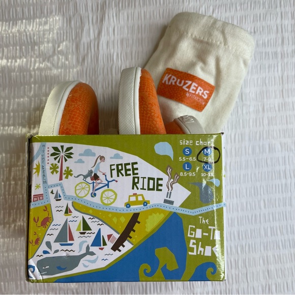 New KRUZERS by Fitkicks NIB foldable portable great for travel slip into flats M - Picture 2 of 12